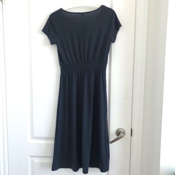 NWT Uniqlo lightweight A line dress size L - Picture 2 of 4